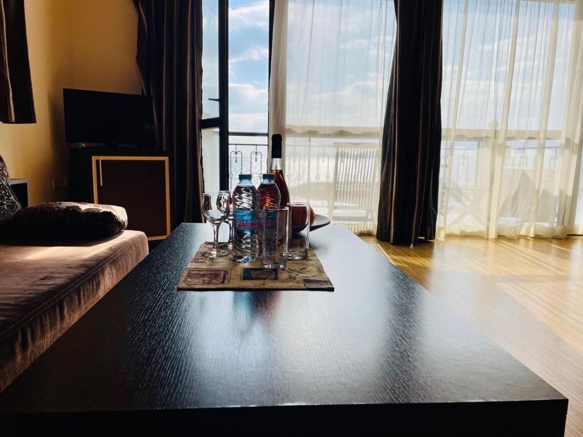 At The American'S Hotel Pomorie Kültér fotó